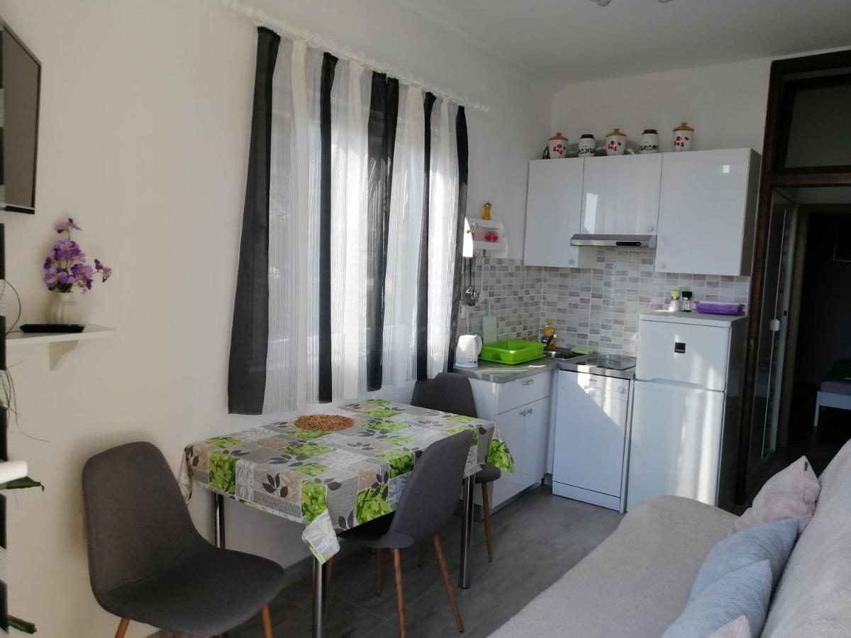 Maja Apartment Makarska Bagian luar foto